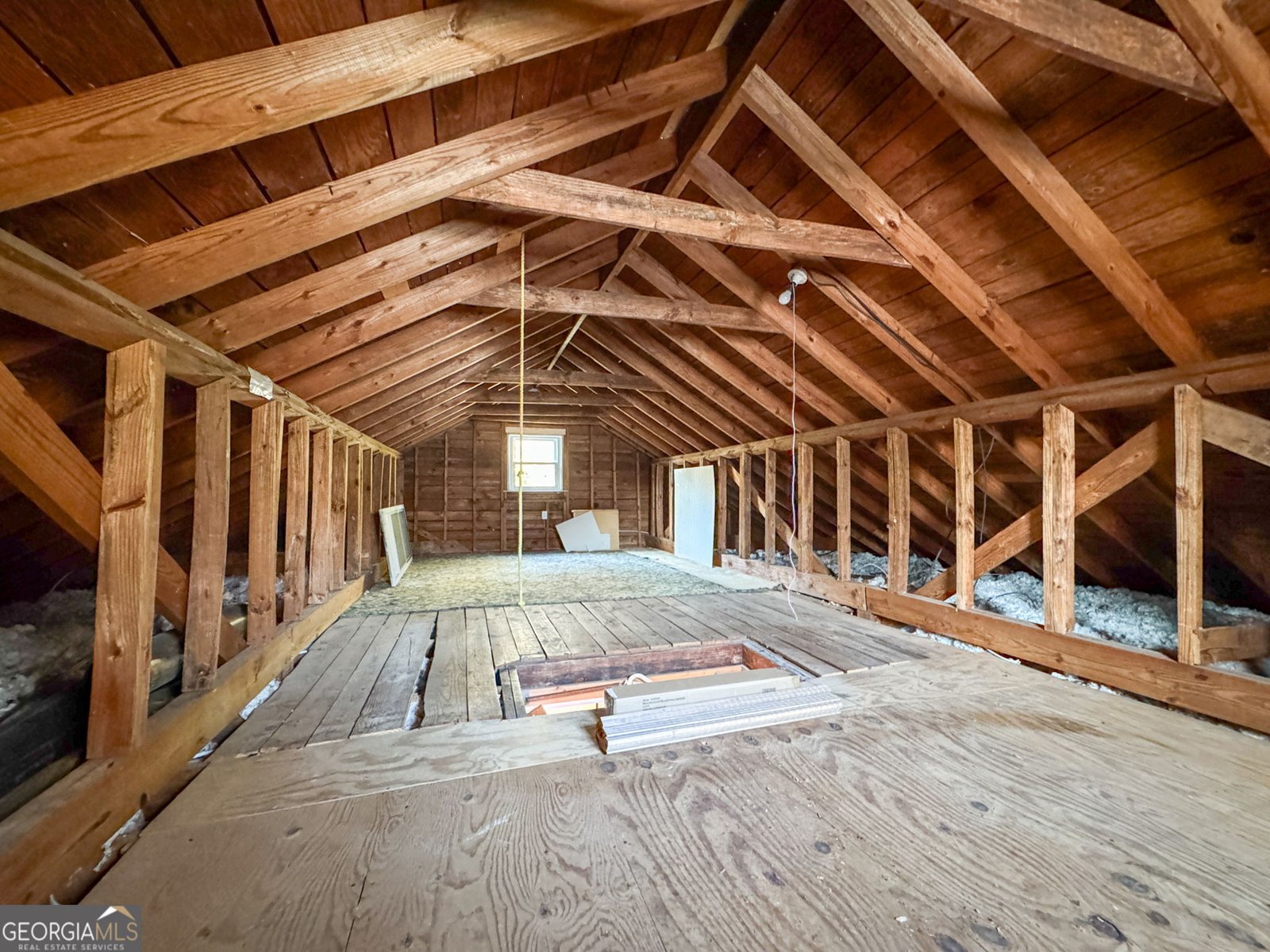 447 North Avenue Hapeville - 21