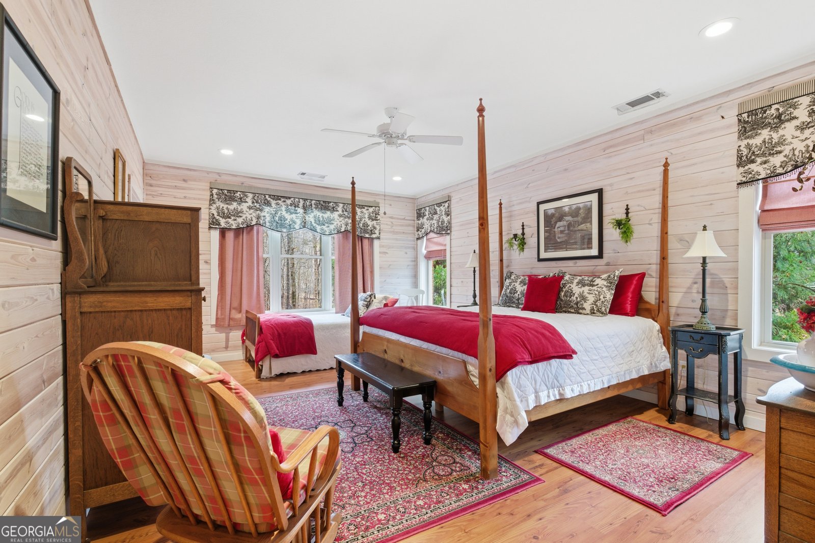 335 Laurel Place Drive Cornelia - 34