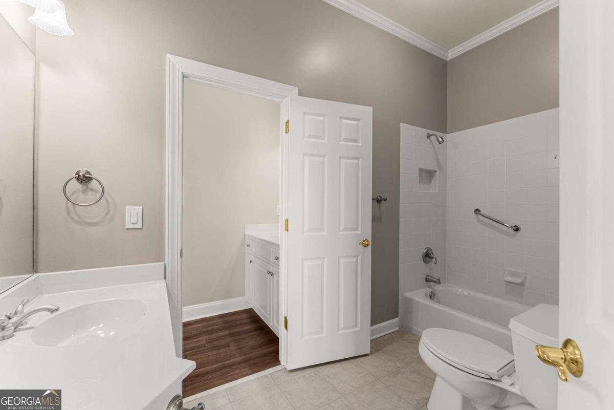 3657 Mariner Bluff Court Gainesville - 44