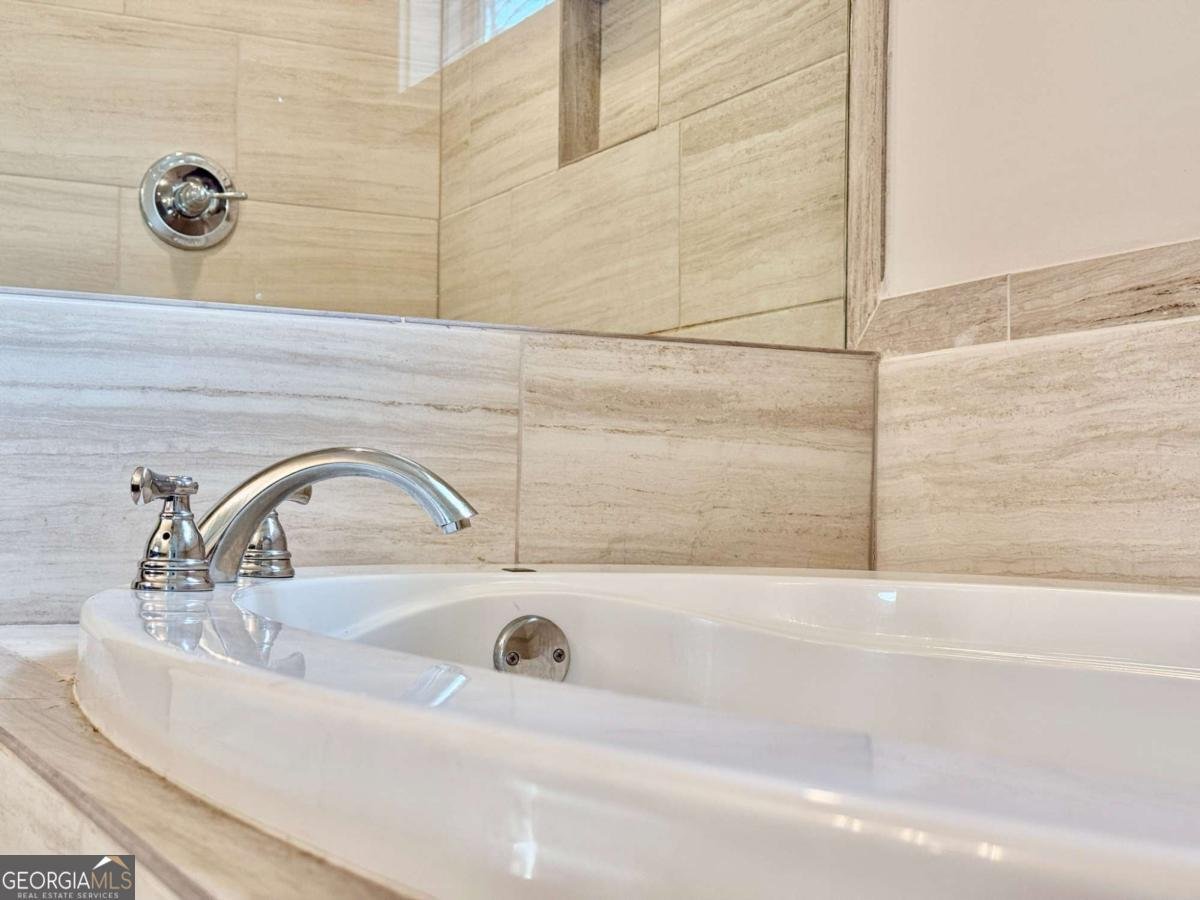 2362 Browns Mill Road Atlanta - 24