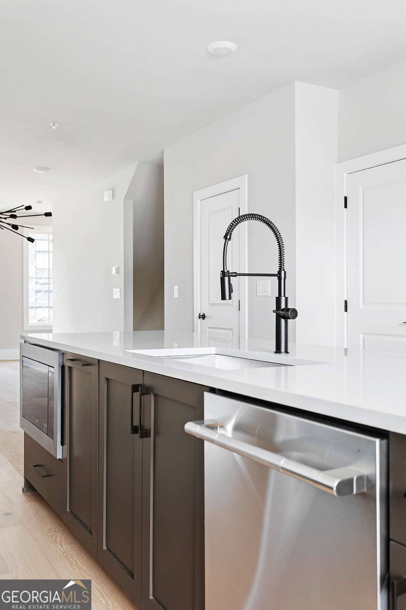 7230 Summit Place Alpharetta - 7