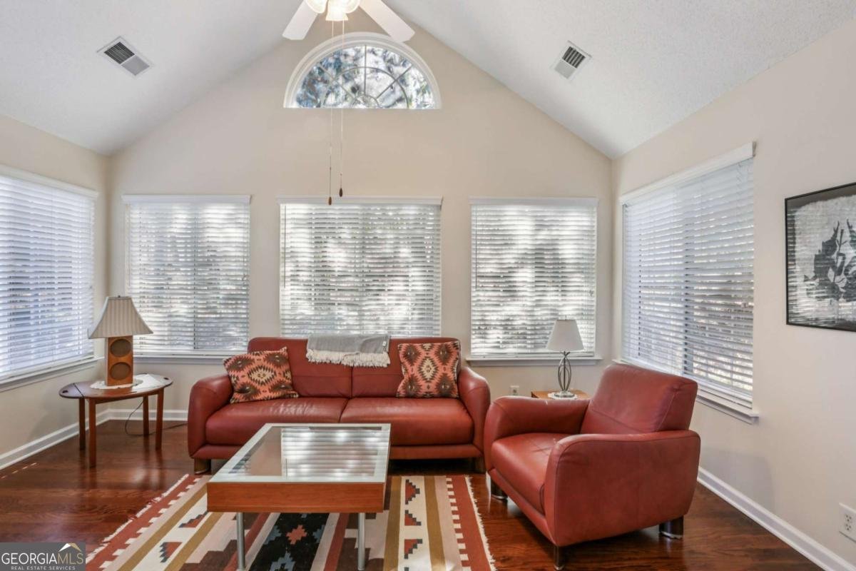 2906 Village Lane Roswell - 11