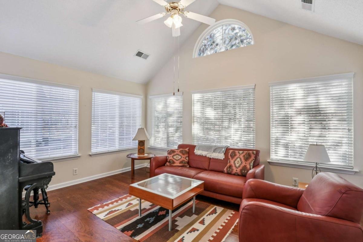 2906 Village Lane Roswell - 12