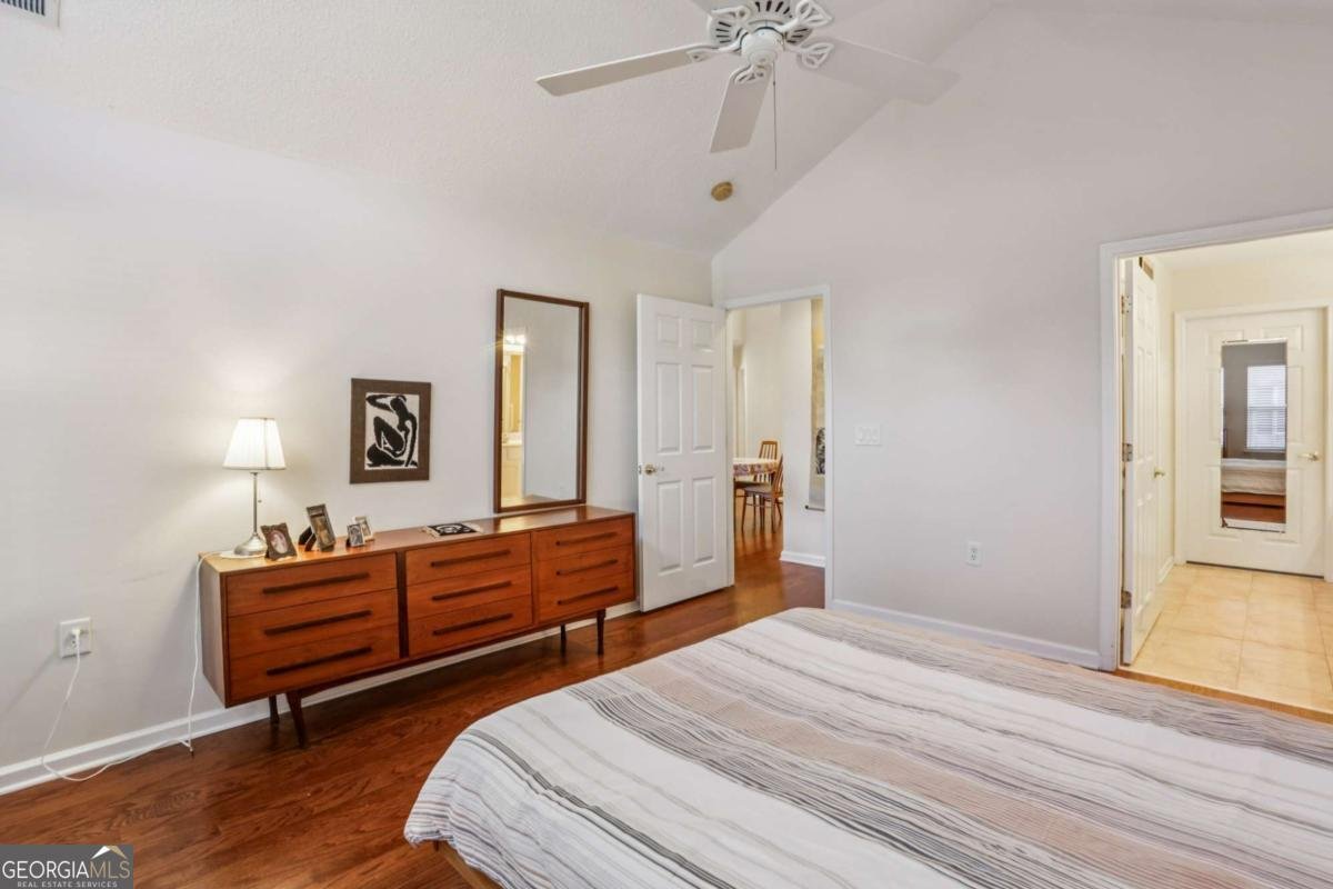 2906 Village Lane Roswell - 16