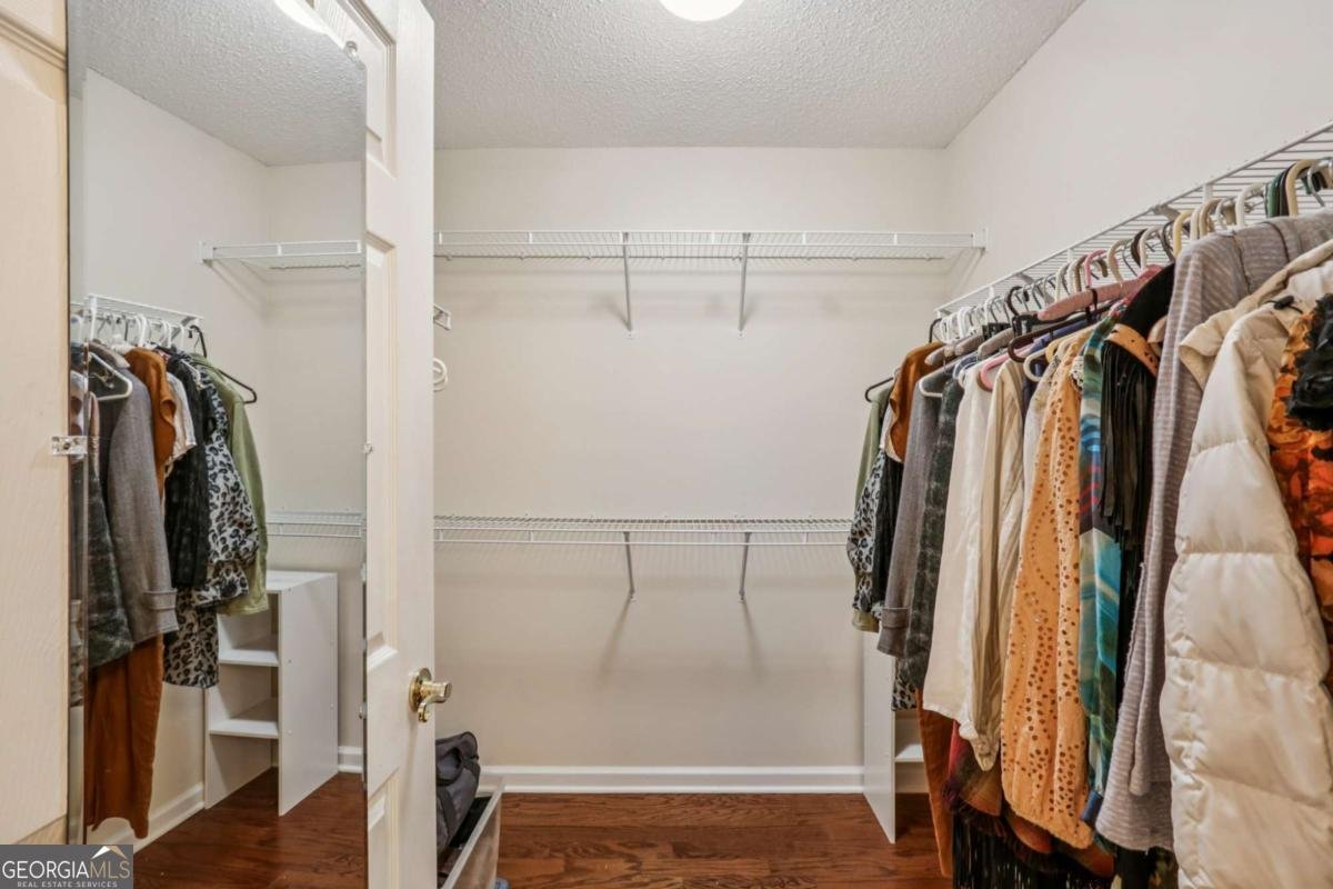 2906 Village Lane Roswell - 20