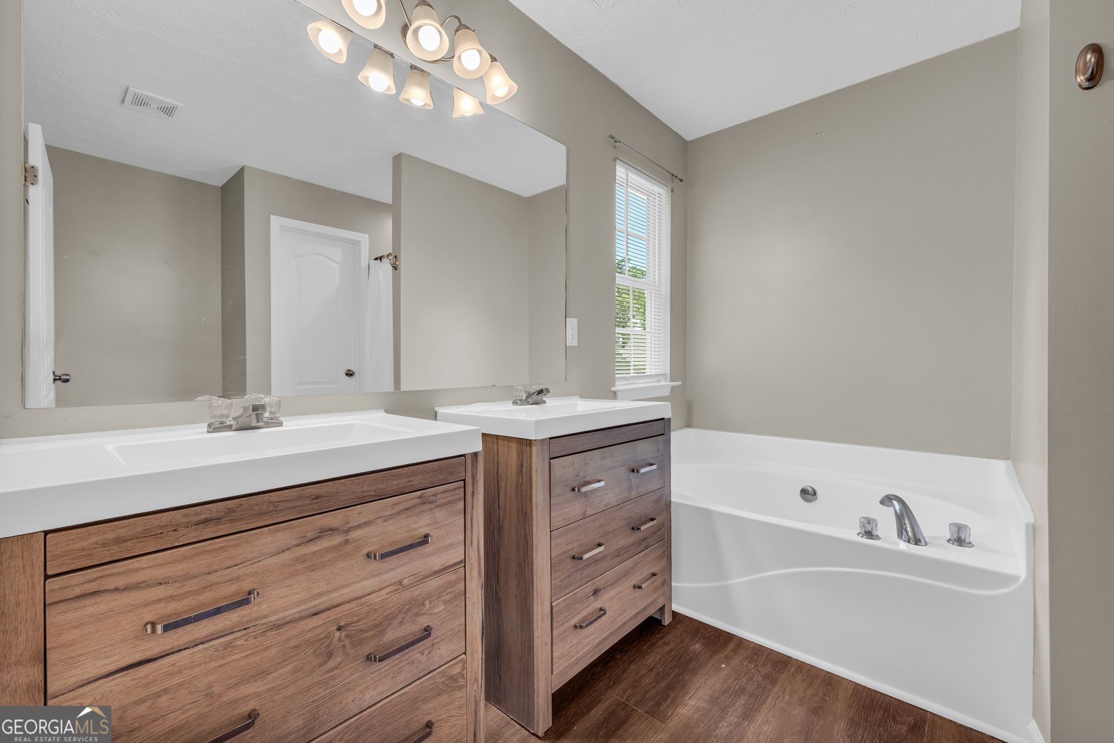 156 Northwood Drive Commerce - 31