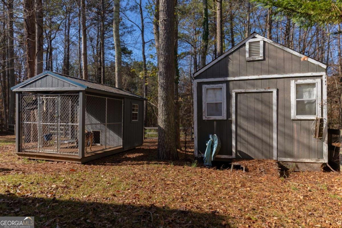 121 Lester Road Douglasville - 32