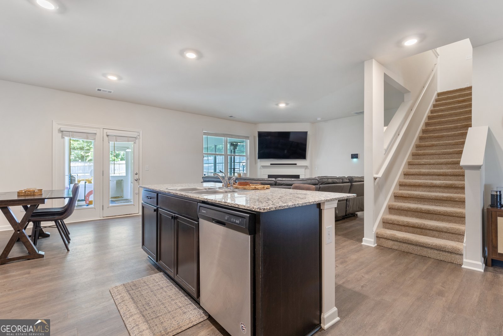 295 Springer Parkway Dallas - 10