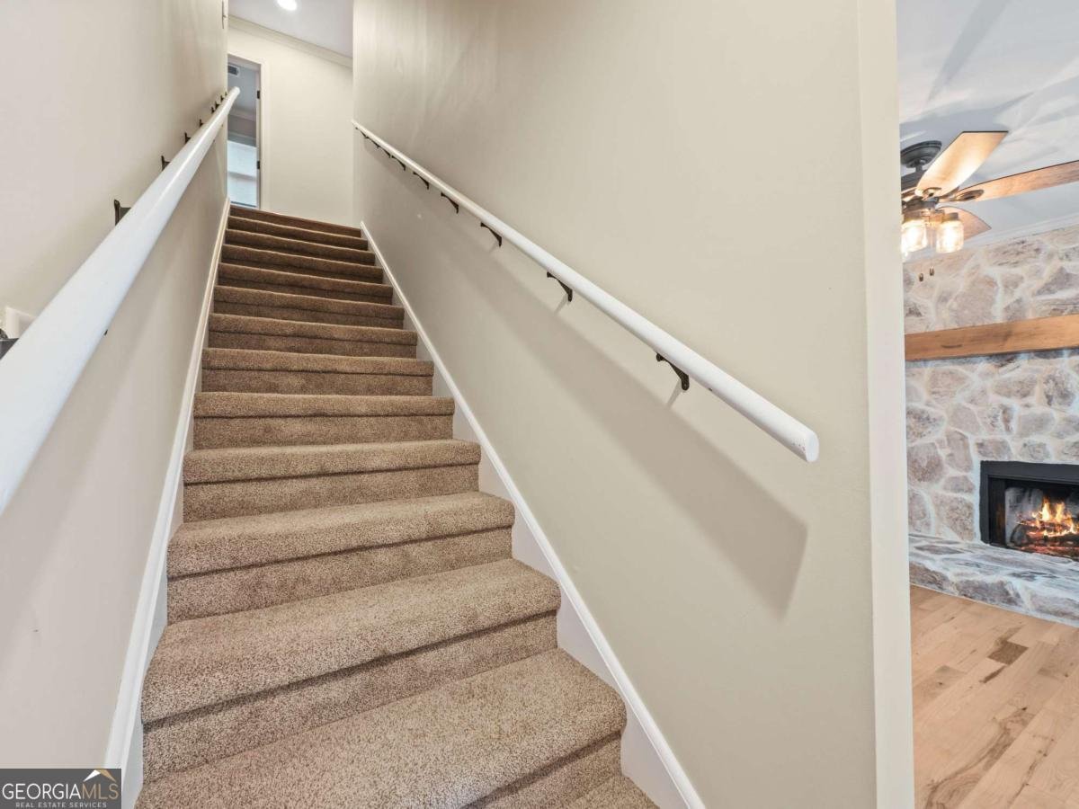 6185 Timberidge Drive Gainesville - 33