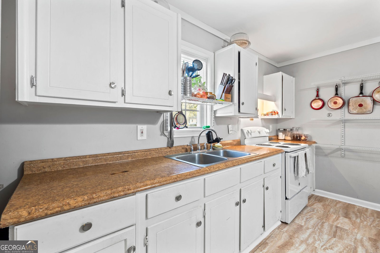 161 Arnco 6th Street Newnan - 24