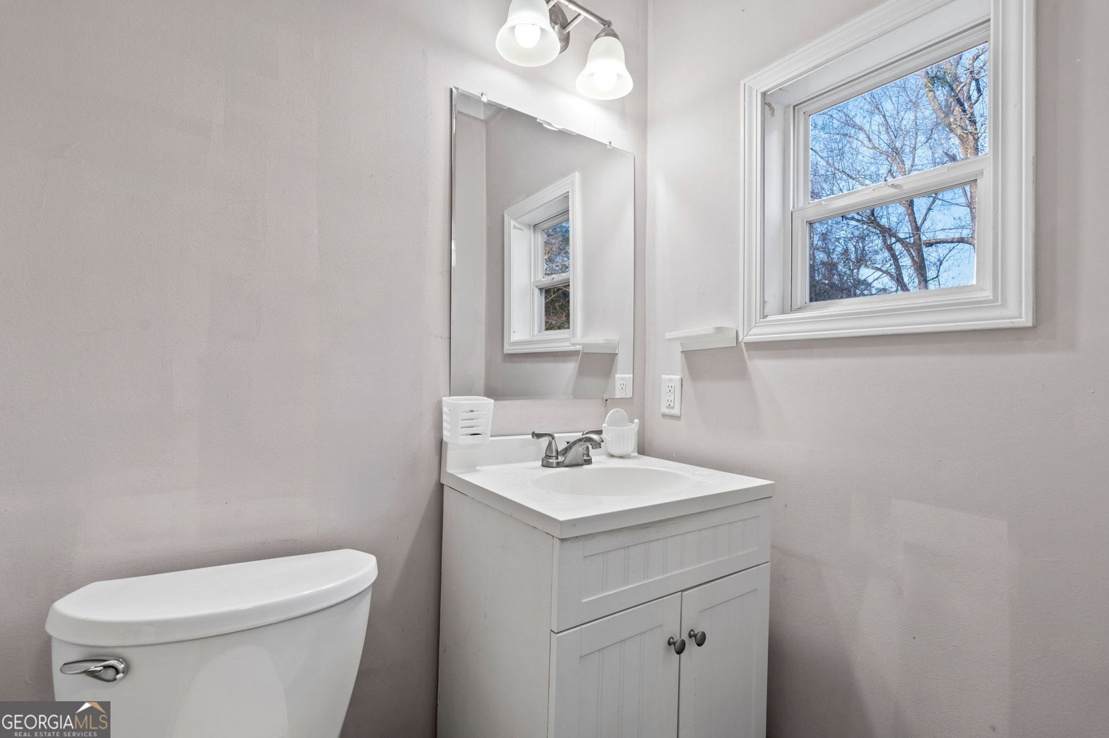 161 Arnco 6th Street Newnan - 30