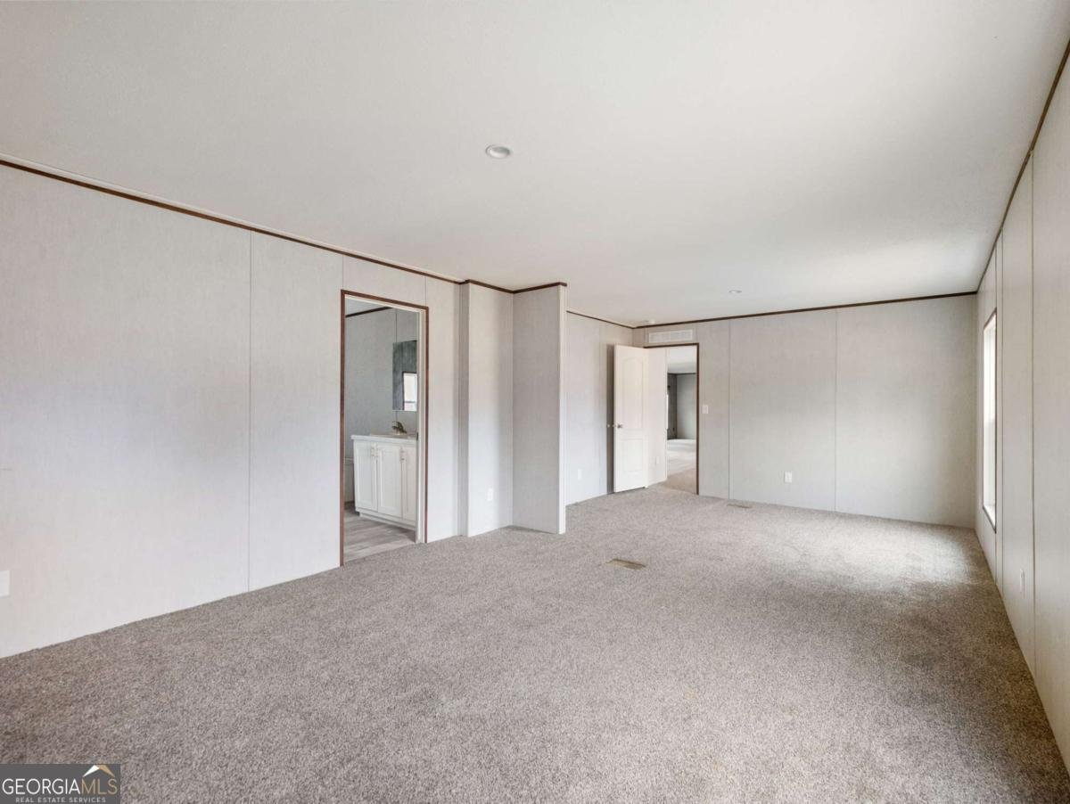 5226 Bogus Road Gainesville - 18