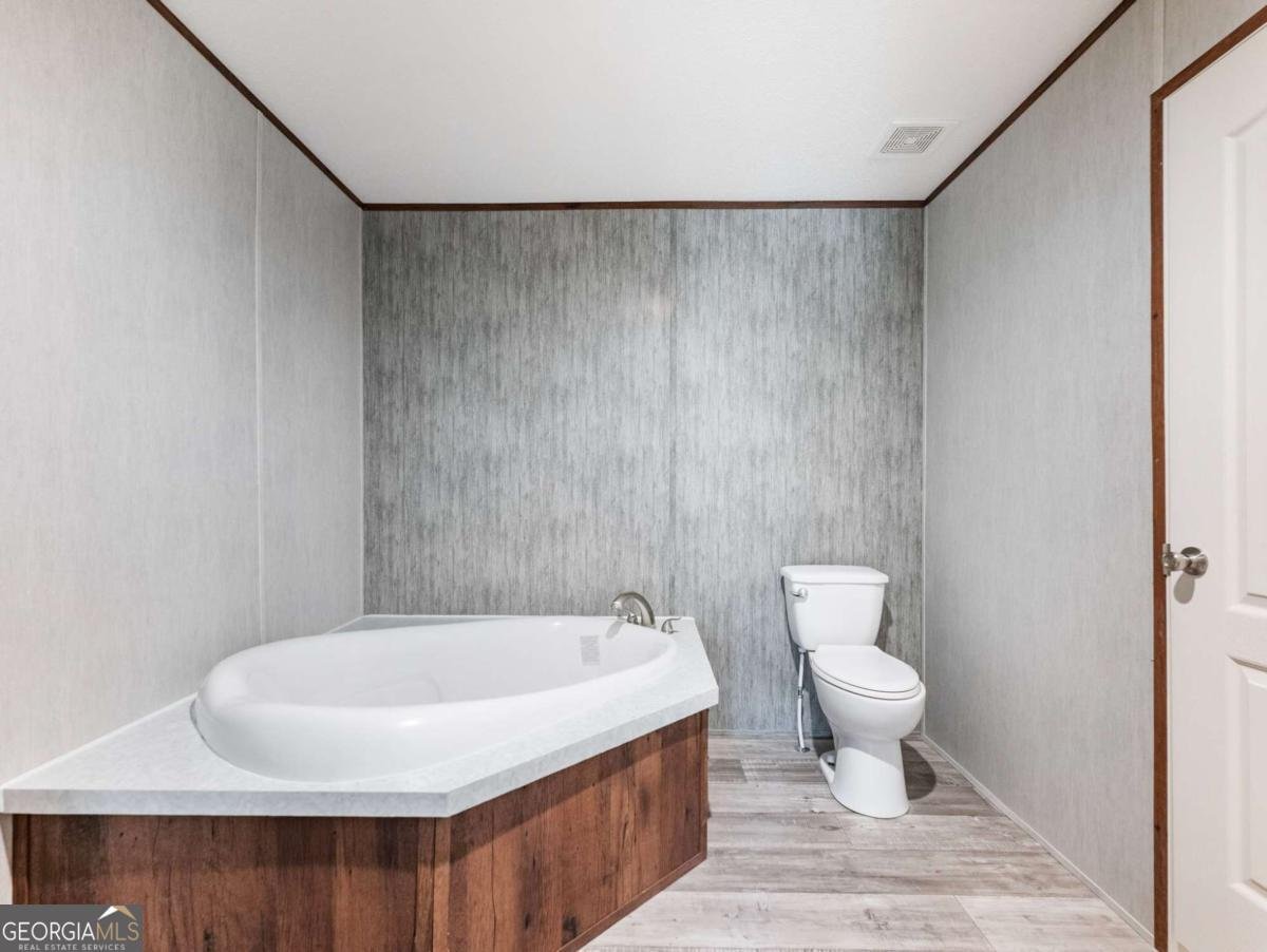 222 Lynn Road Bethlehem - 18