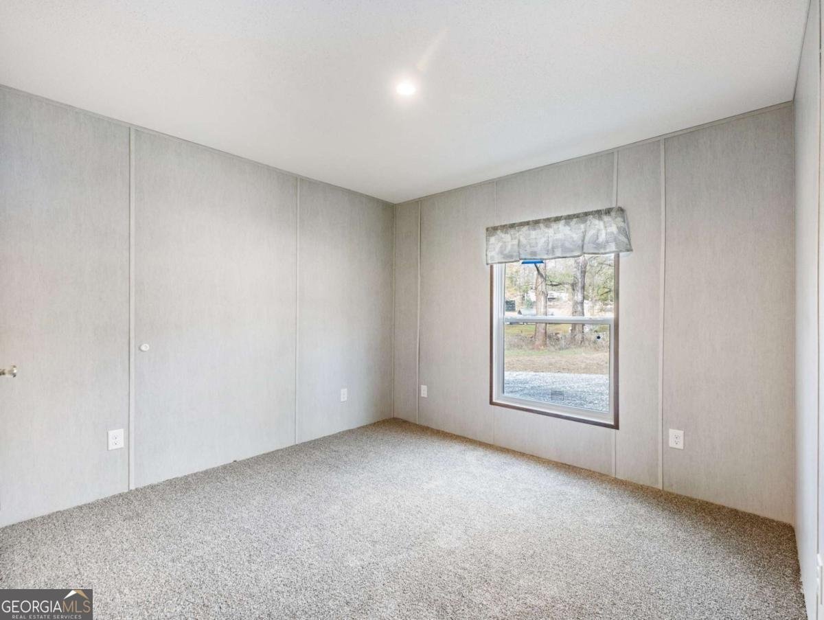 222 Lynn Road Bethlehem - 22