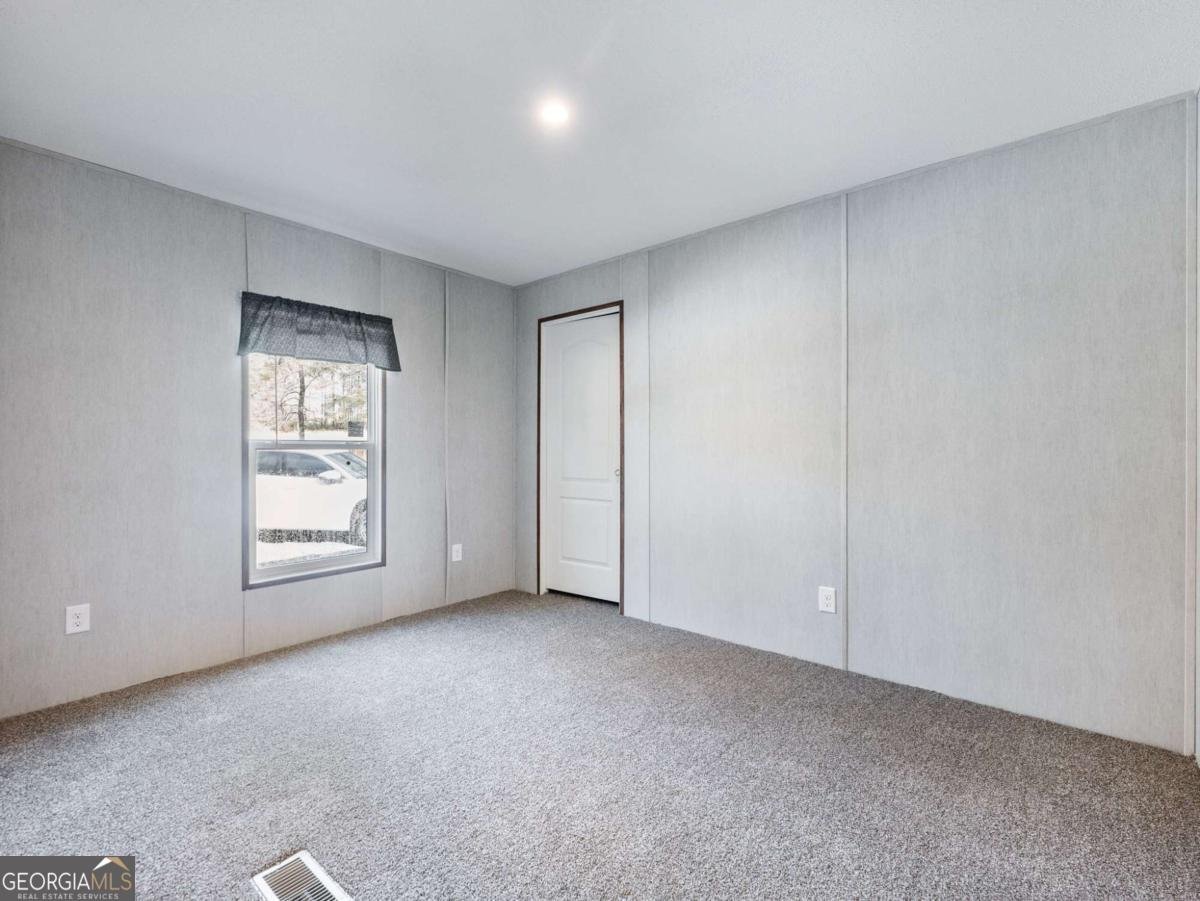 222 Lynn Road Bethlehem - 25