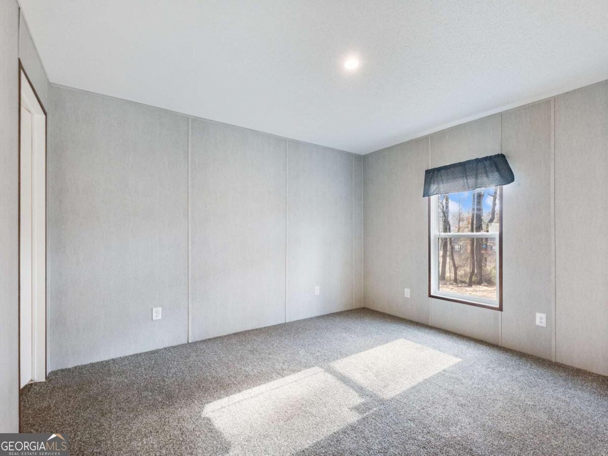 222 Lynn Road Bethlehem - 27