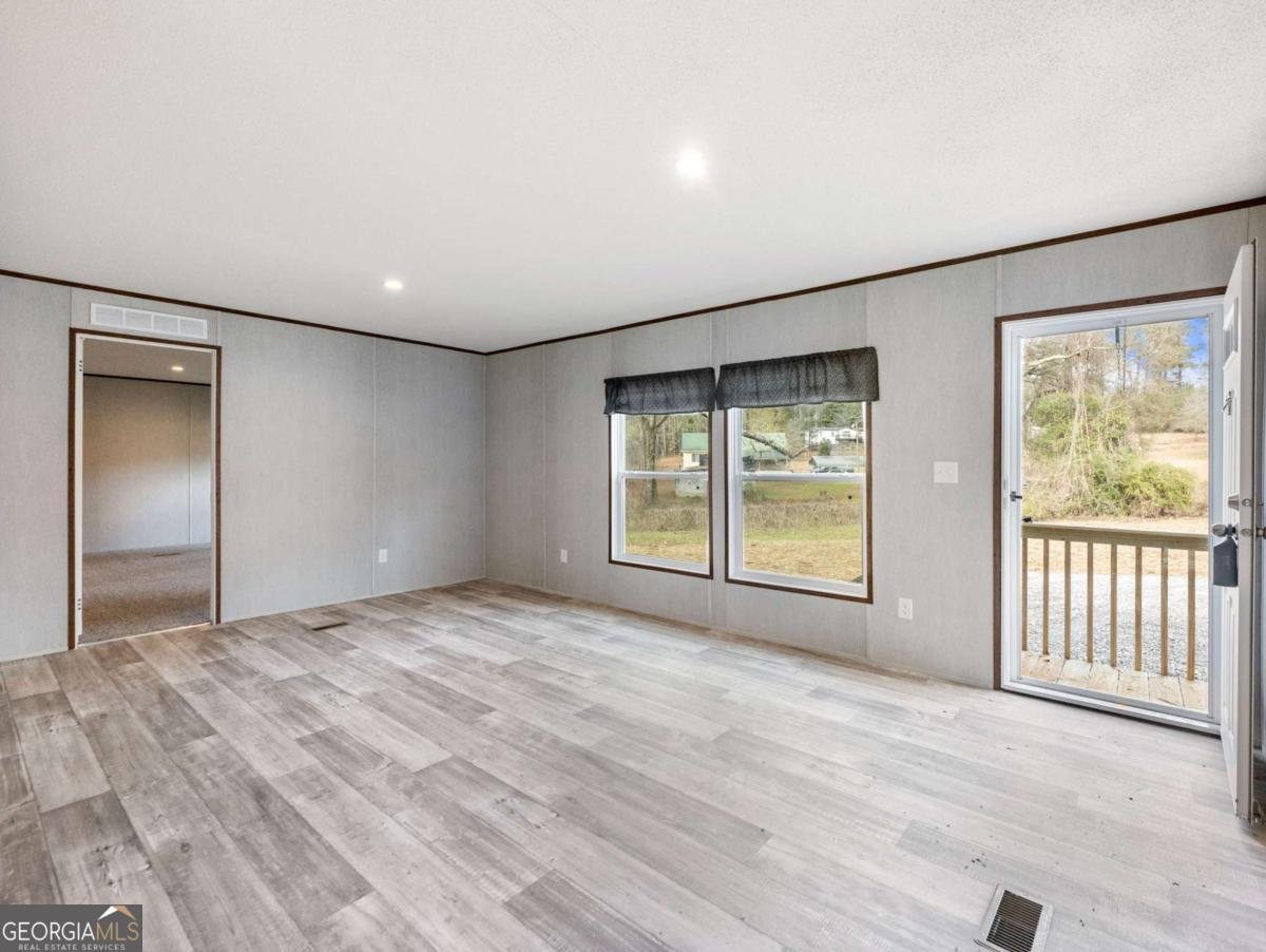 222 Lynn Road Bethlehem - 3