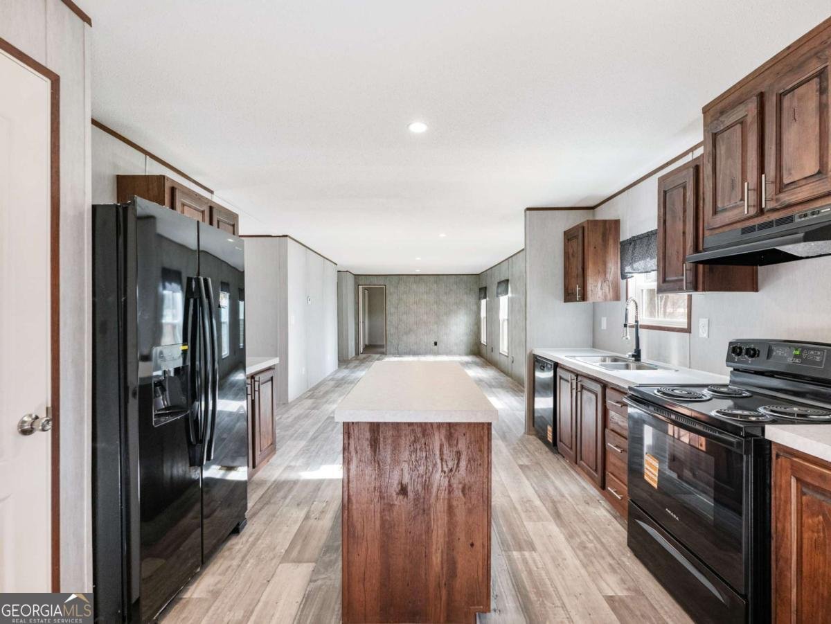 222 Lynn Road Bethlehem - 8