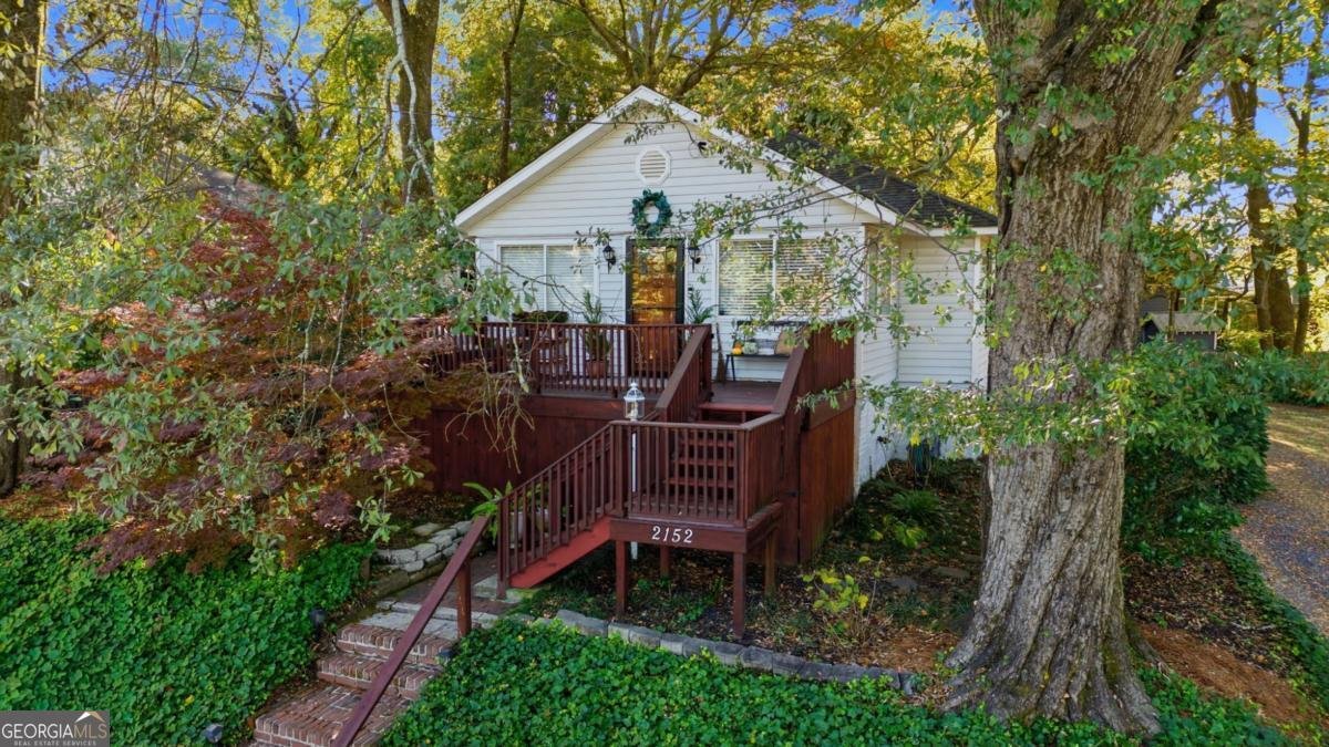 2152 Forrest Place Atlanta - 1