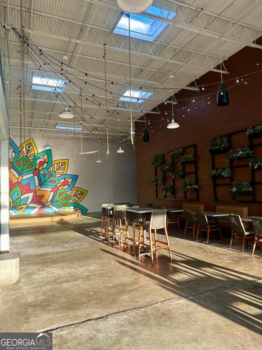 2152 Forrest Place Atlanta - 30