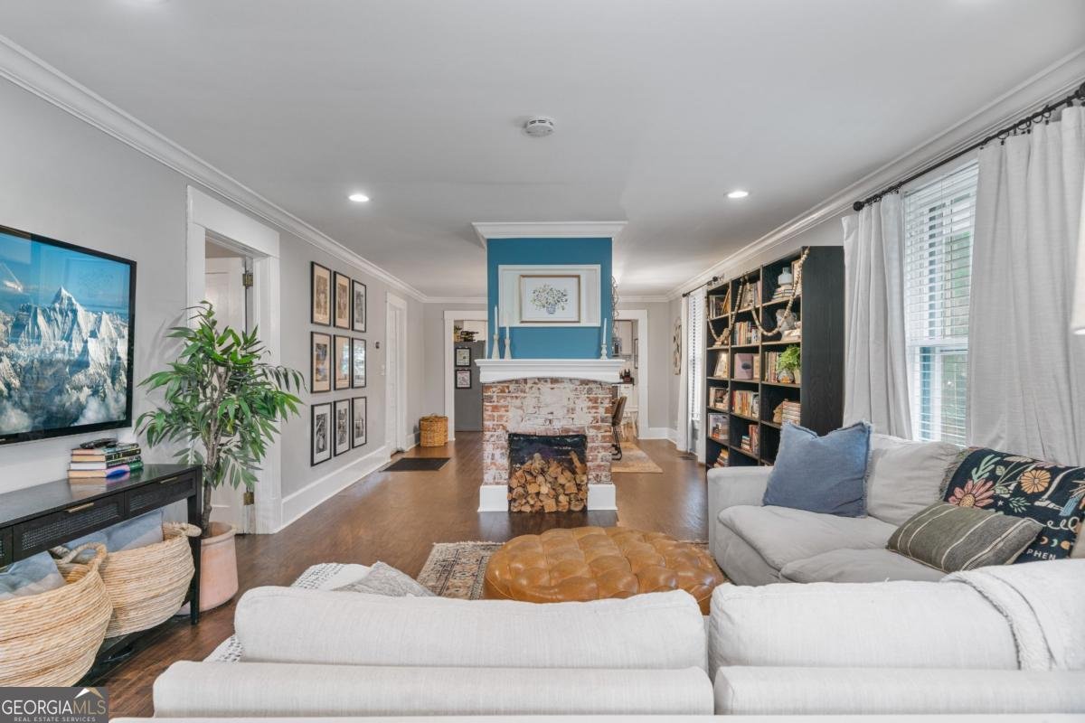 2152 Forrest Place Atlanta - 6