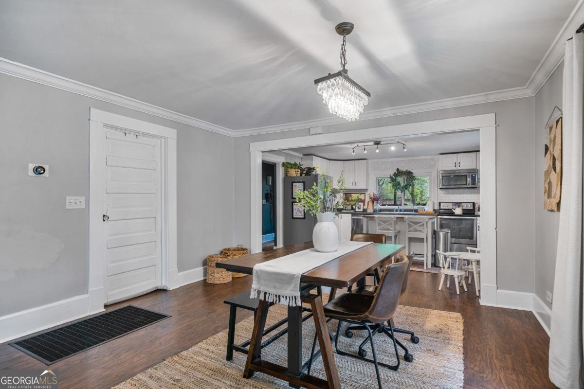 2152 Forrest Place Atlanta - 8