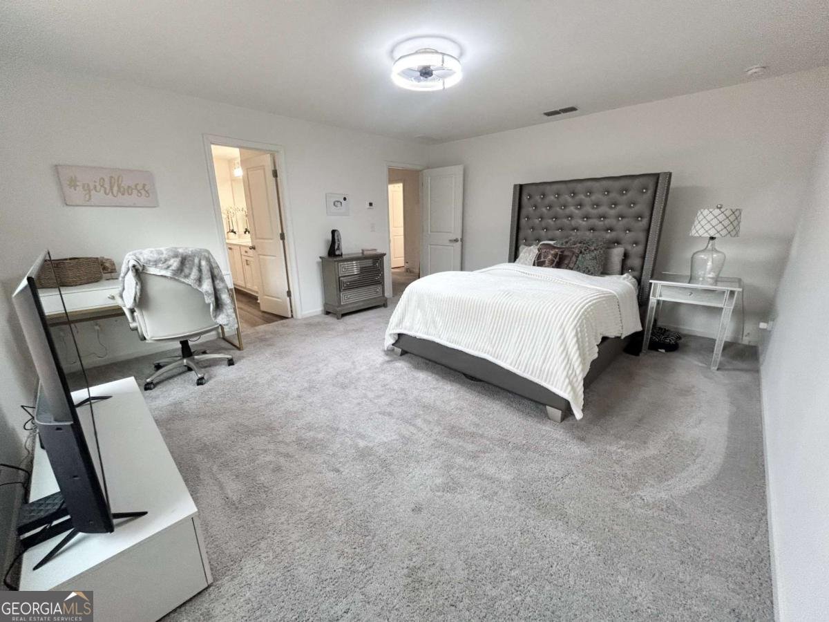 129 Carnaby Street Winder - 17