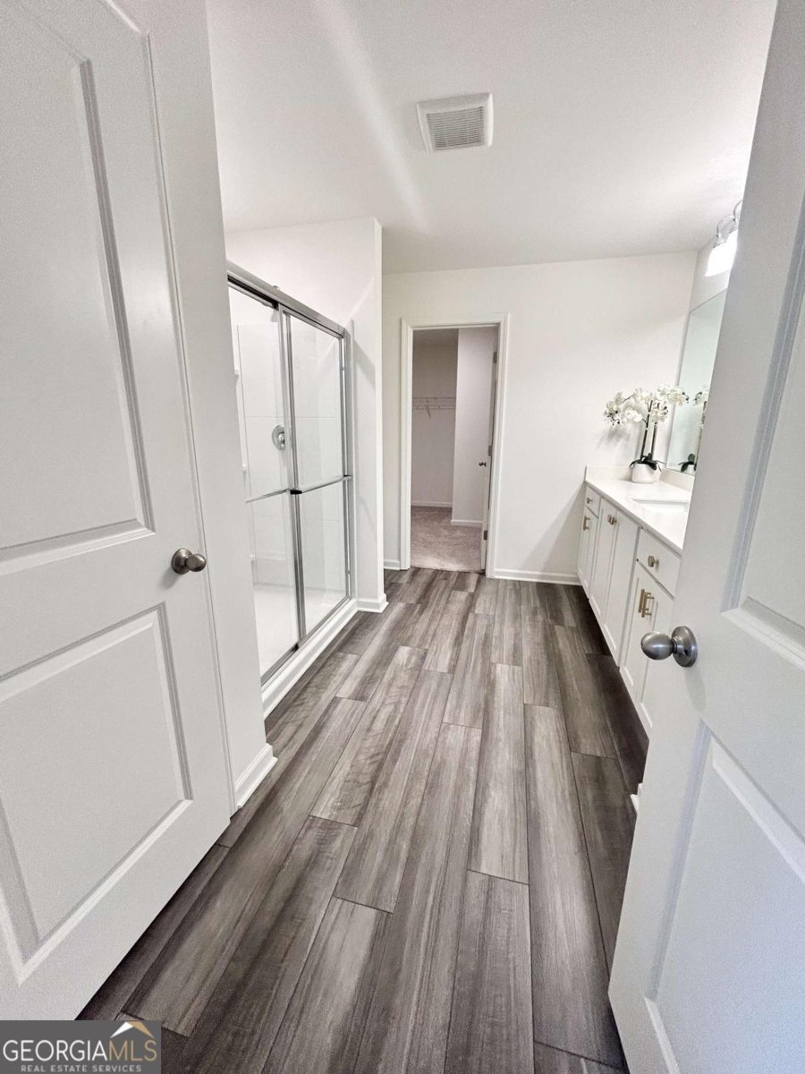 129 Carnaby Street Winder - 19