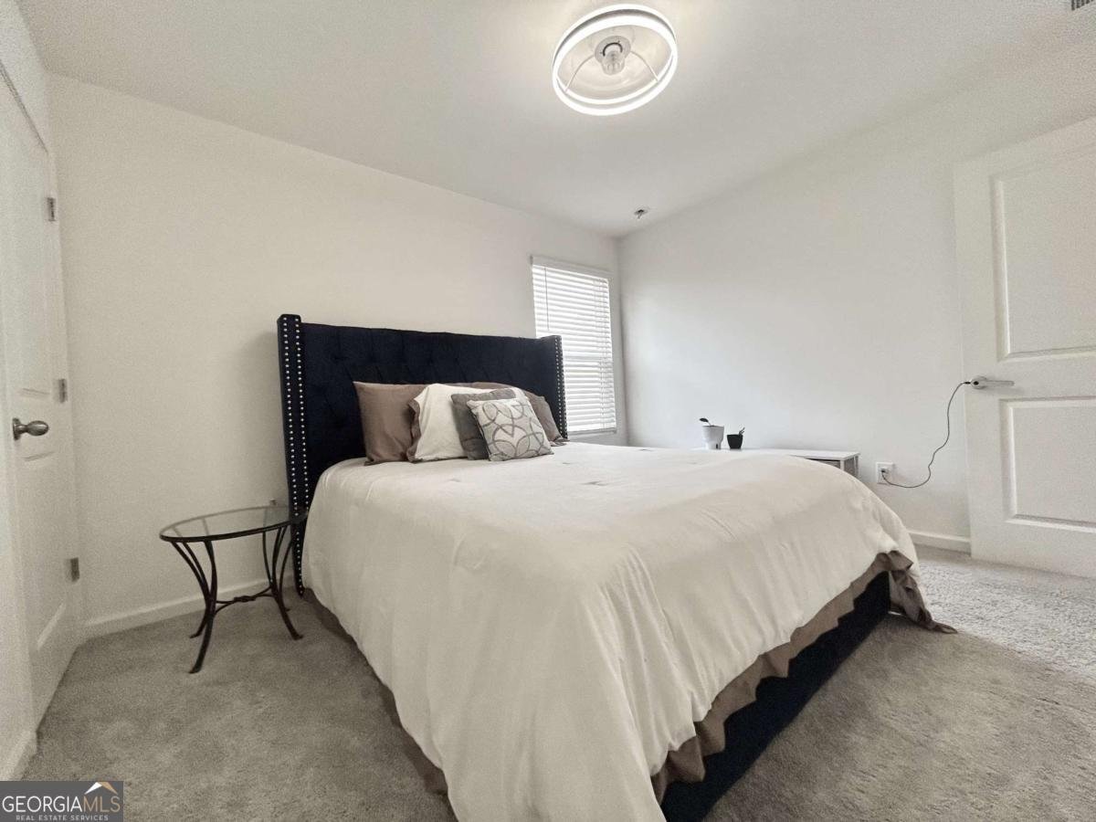 129 Carnaby Street Winder - 23