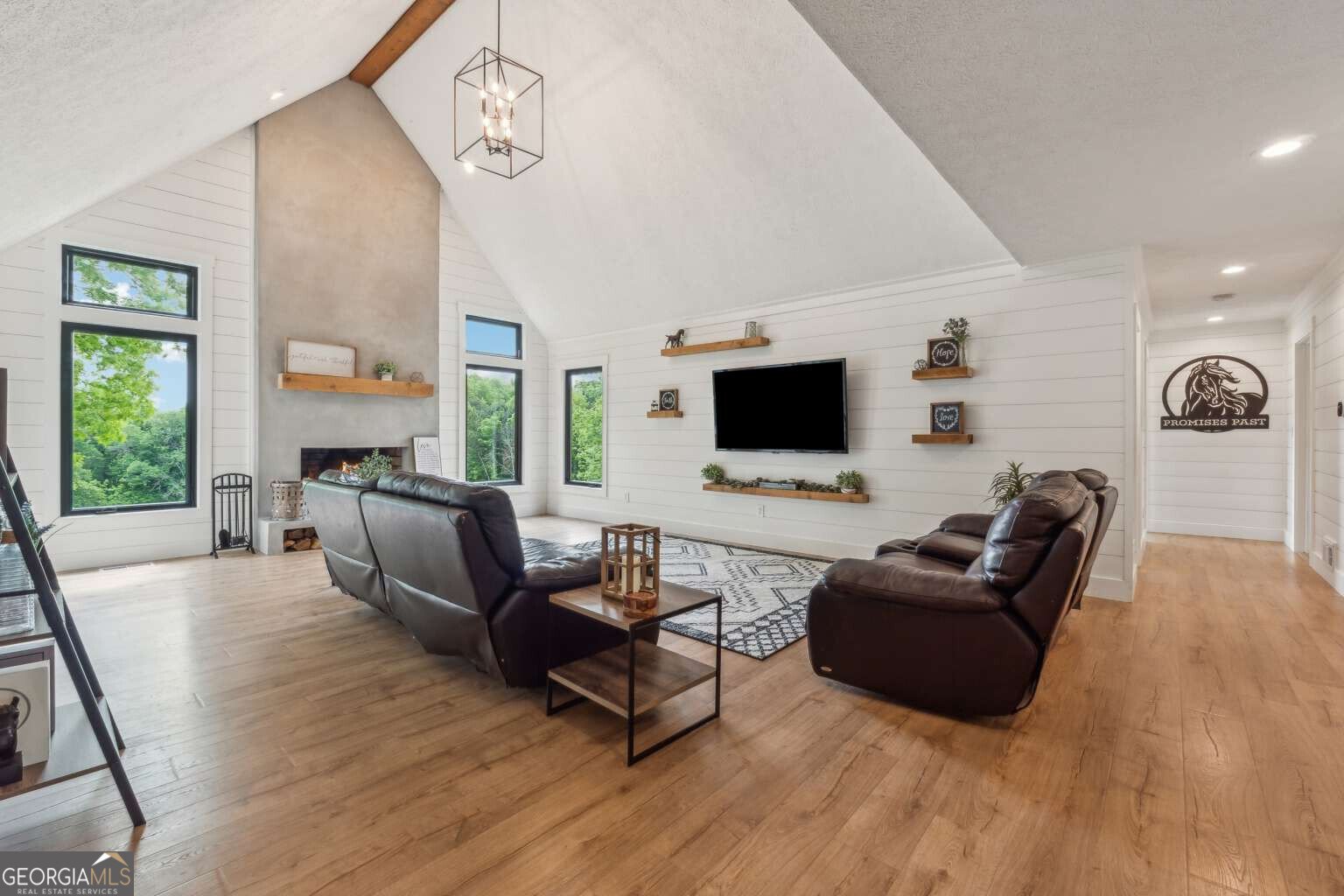 6540 Grindle Road Gainesville - 6