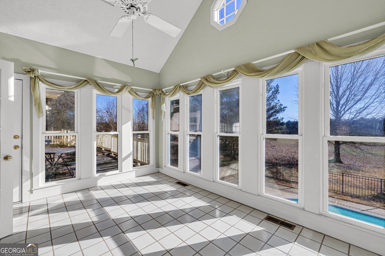 285 Old Farm Road Fayetteville - 24