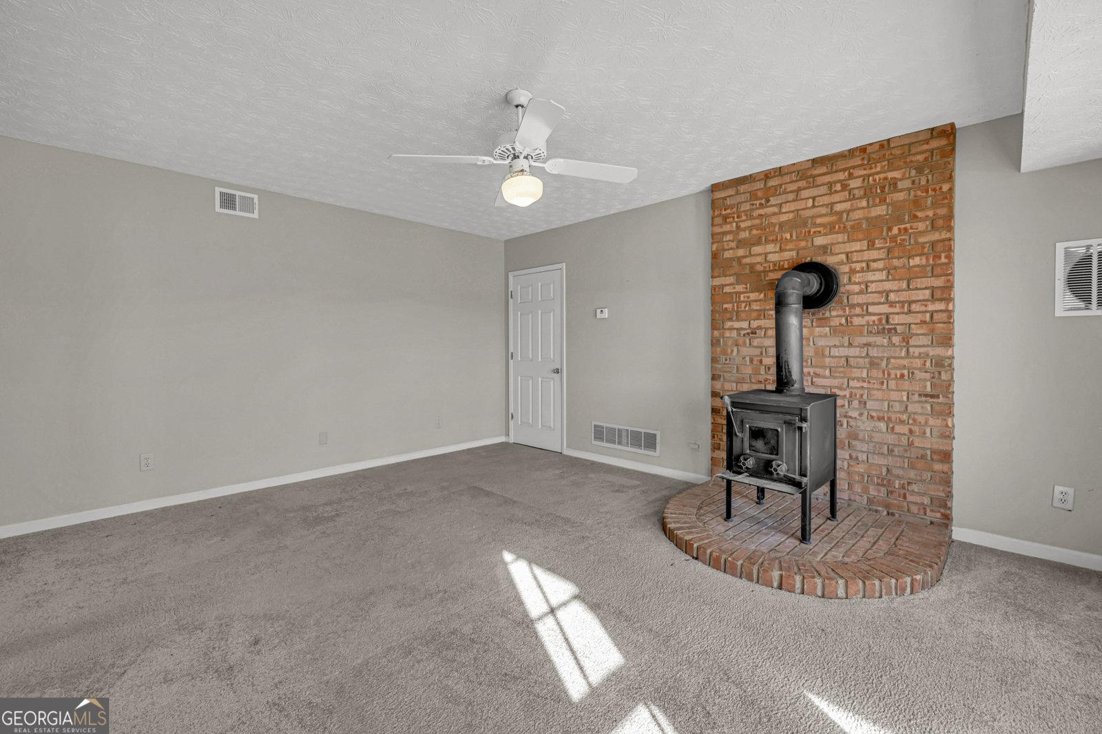 285 Old Farm Road Fayetteville - 60