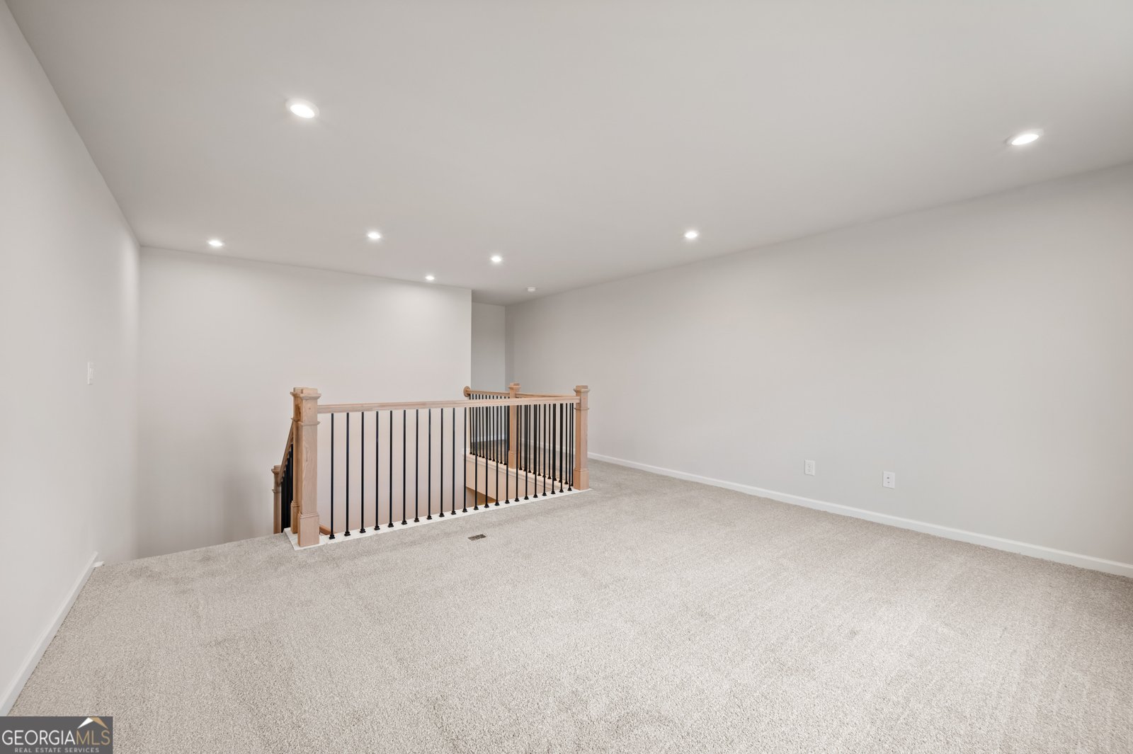 2240 Thornleigh Drive Marietta - 43