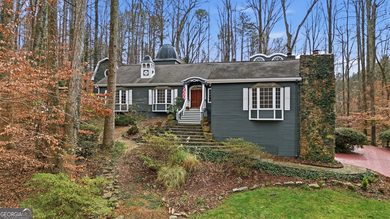 2977 Glover Drive Cumming - main photo