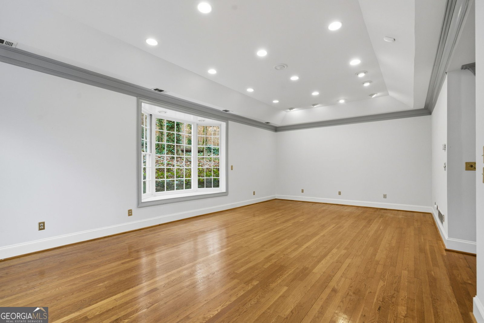 2977 Glover Drive Cumming - 33