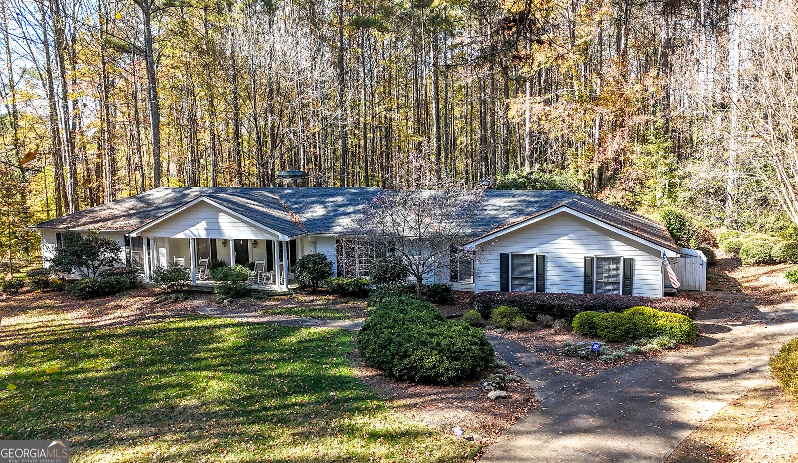 1355 Sherry Drive Alpharetta - main photo