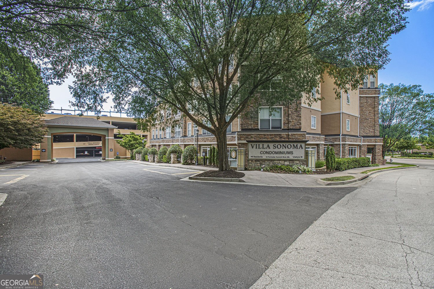 10 Perimeter Summit Boulevard Atlanta - main photo