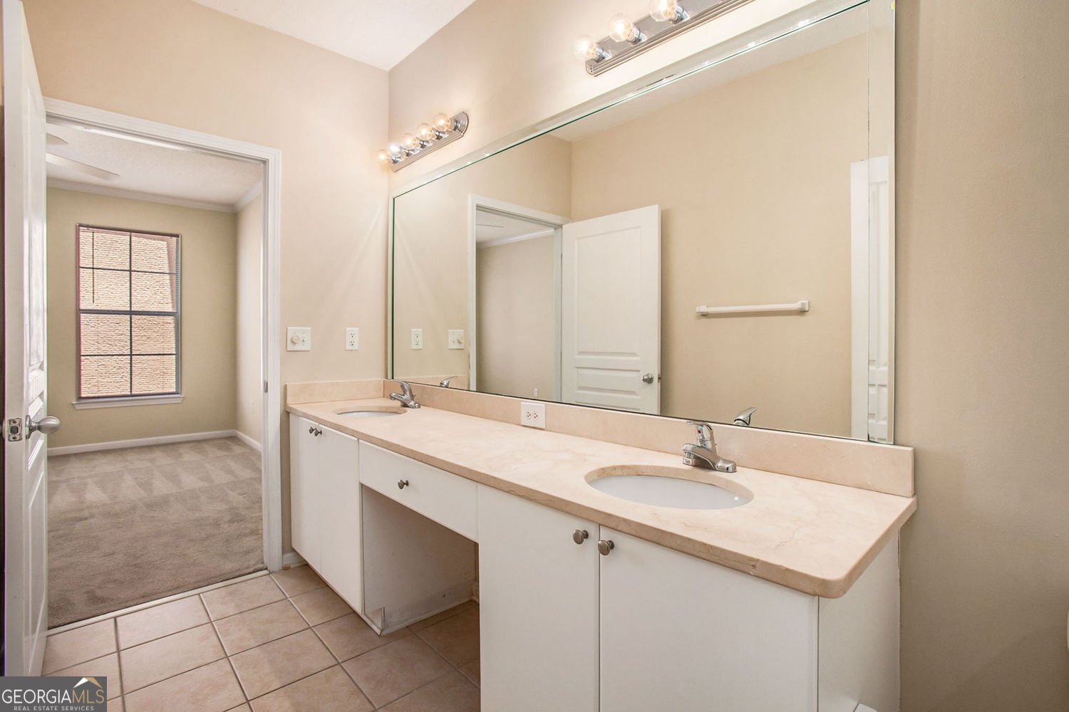 10 Perimeter Summit Boulevard Atlanta - 28