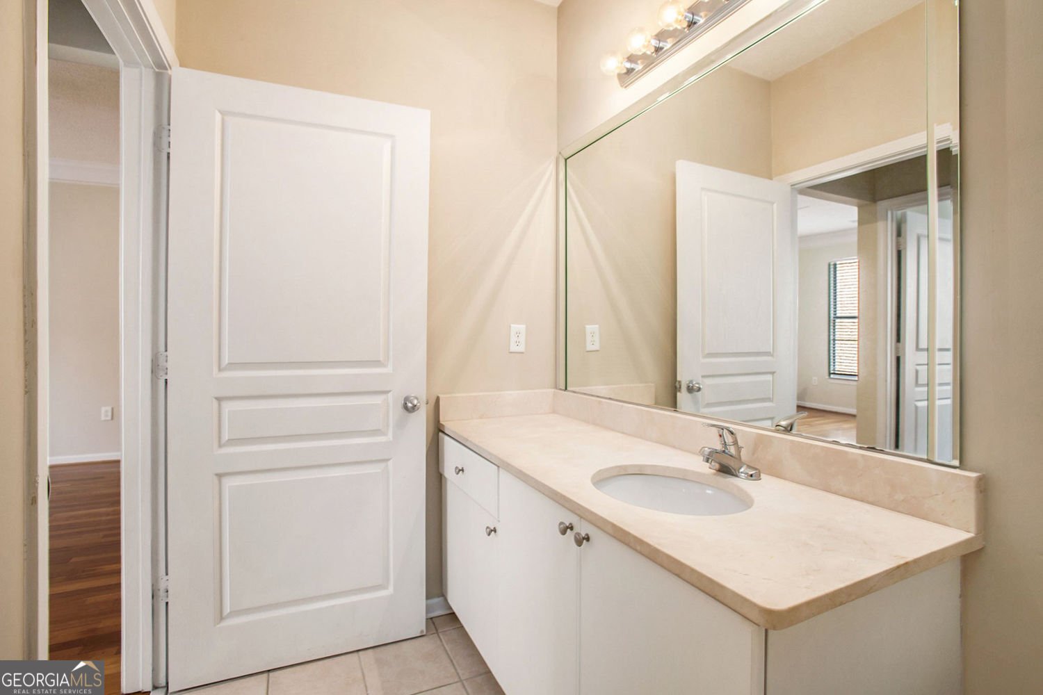 10 Perimeter Summit Boulevard Atlanta - 32