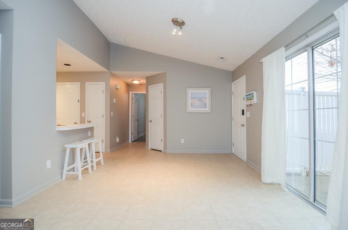 204 Chelsea Court Woodstock - 8