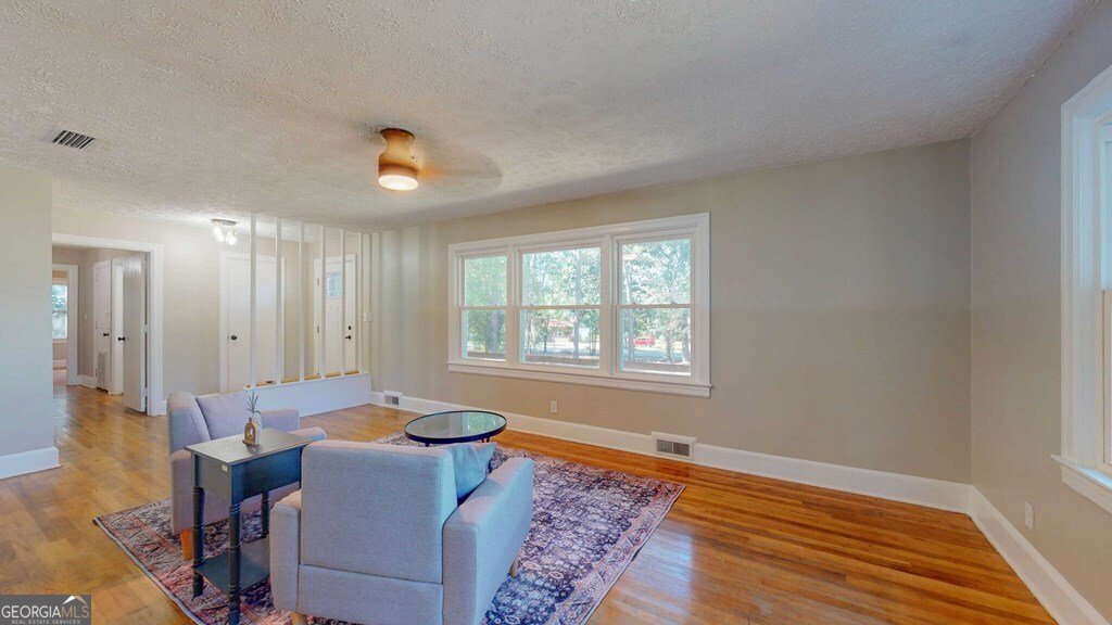 481 4th Street Cairo - 17