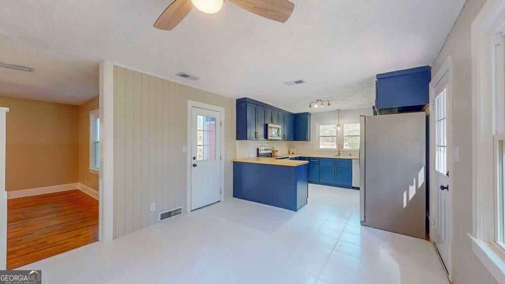 481 4th Street Cairo - 9