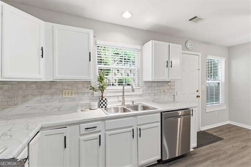 630 Streamside Drive Roswell - 10