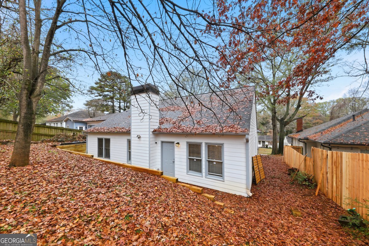 948 Byron Drive Atlanta - 27