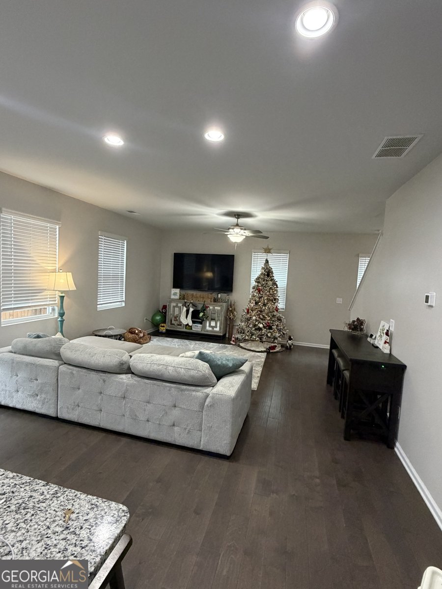 594 Summit Point Canton - 3