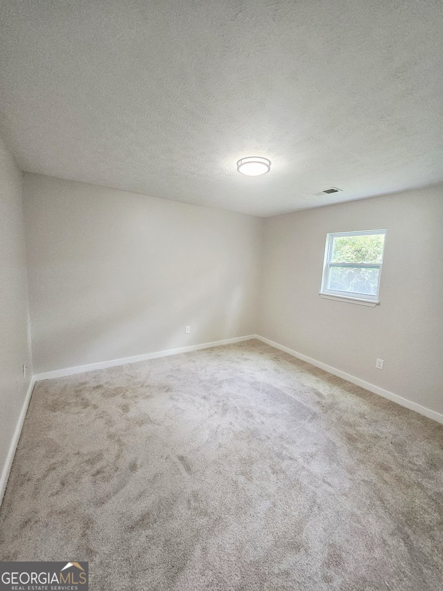 325 Quilly Street Griffin - 6