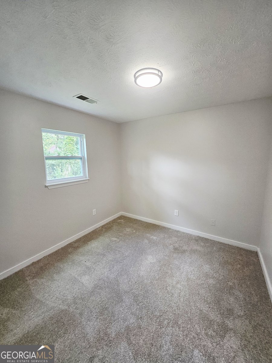 325 Quilly Street Griffin - 7