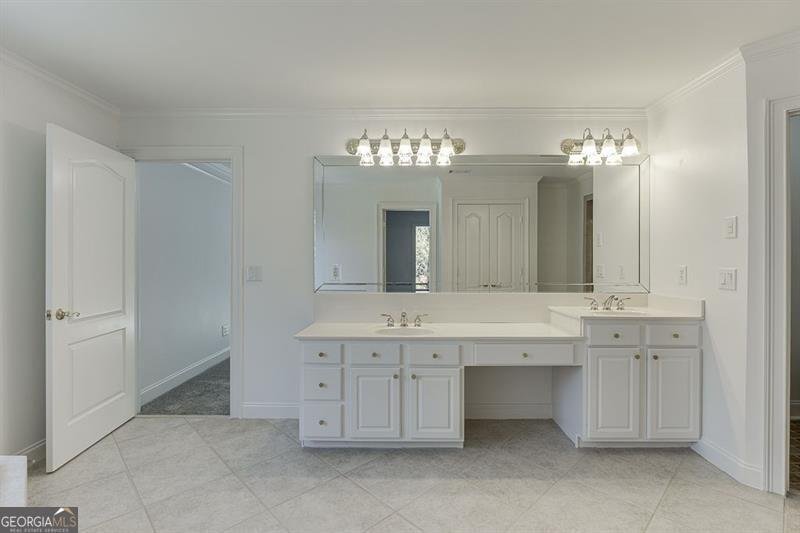 2747 PATHVIEW Dacula - 32