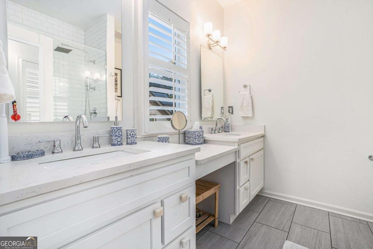 1433 Carroll Drive Atlanta - 17