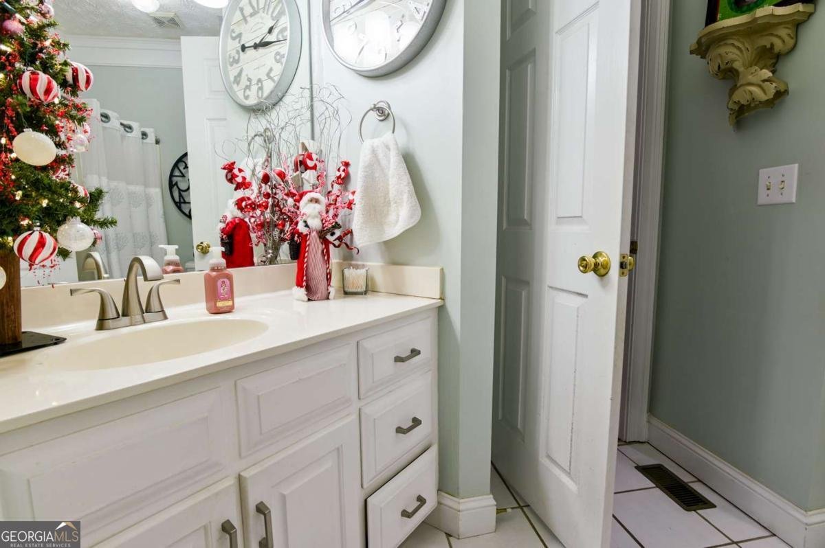 1270 Nona Drive Athens - 22